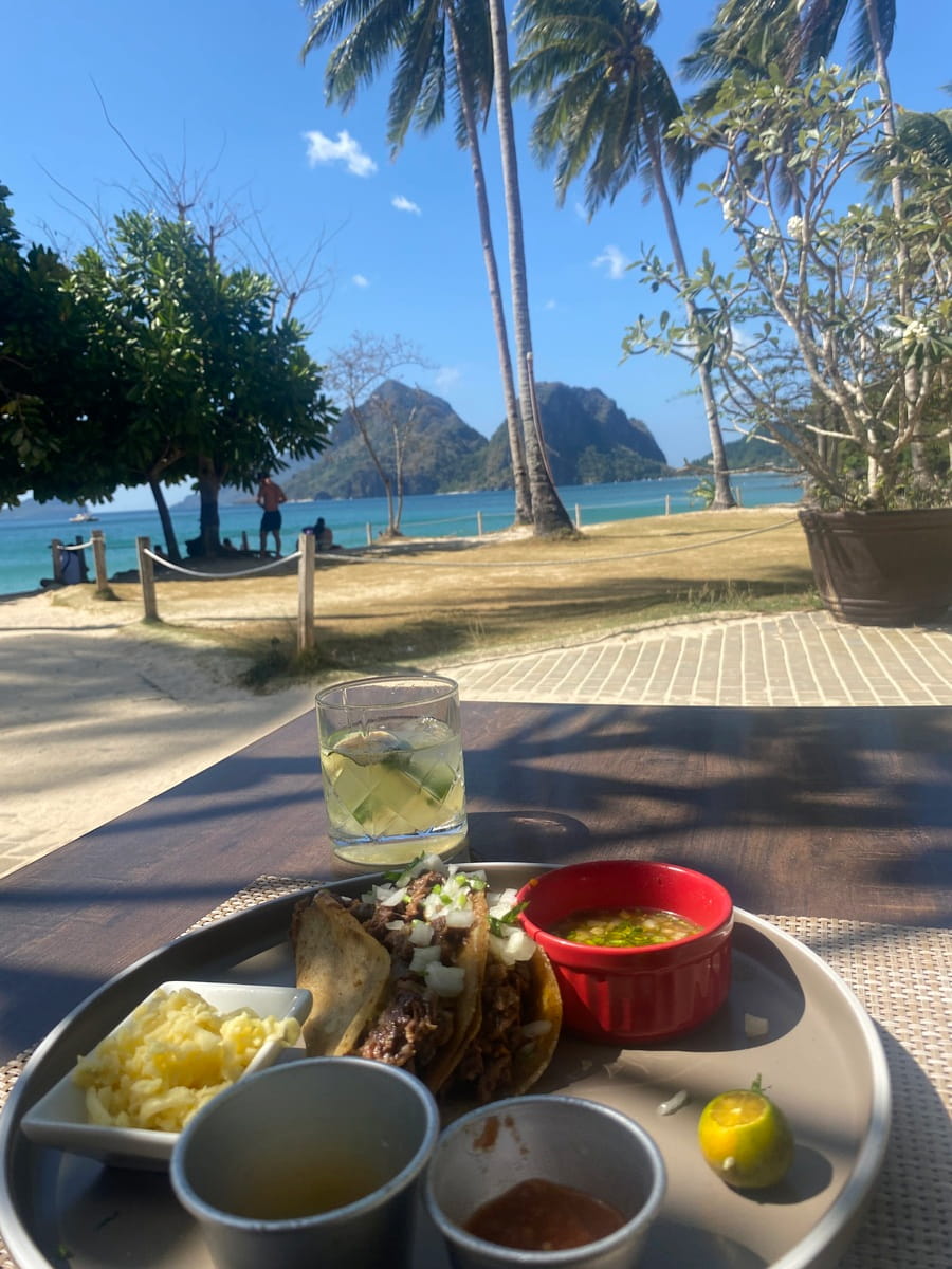 Spiaggia di Marimegmeg, Palawan