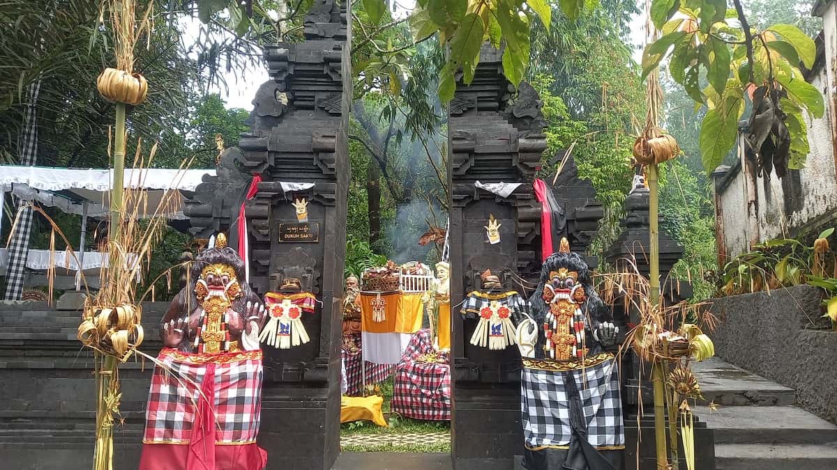 Pura Kahyangan